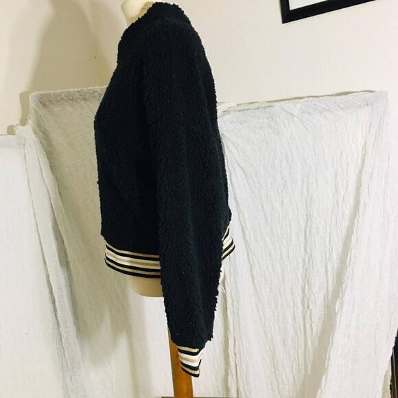 Nanette Lepore NWT Black Teddy Fawx Shearling Pullover Sweater Size Large - Picture 3 of 8